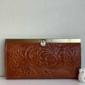 Patricia Nash Cauchy Wallet